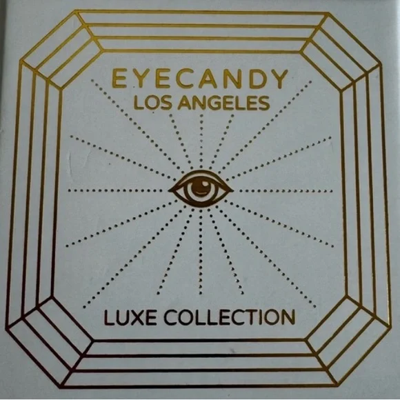 NWT ⚜️🦋⚜️ Eye candy Monarch Butterfly 18K Gold Plated Dangle Earrings - Picture 5 of 8